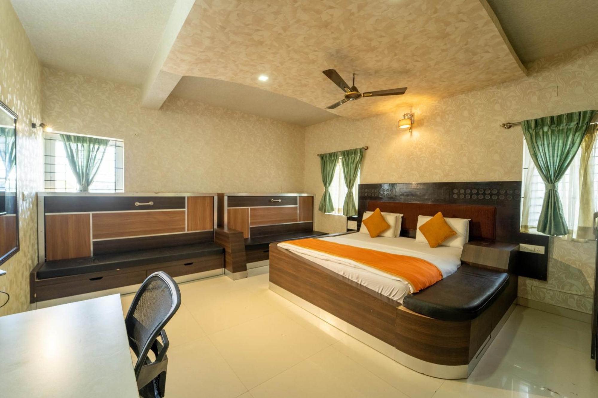 Seasons Suites Koramangala Бенґалуру Номер фото