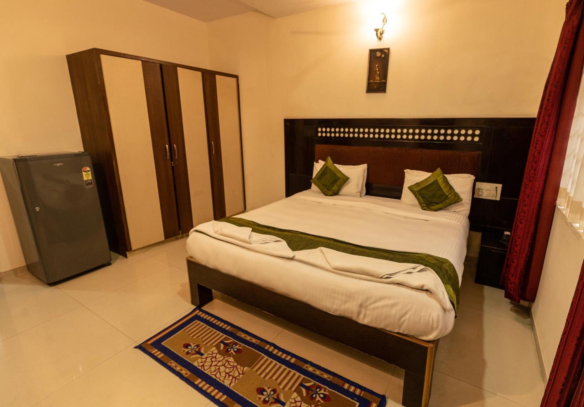 Seasons Suites Koramangala Бенґалуру Номер фото
